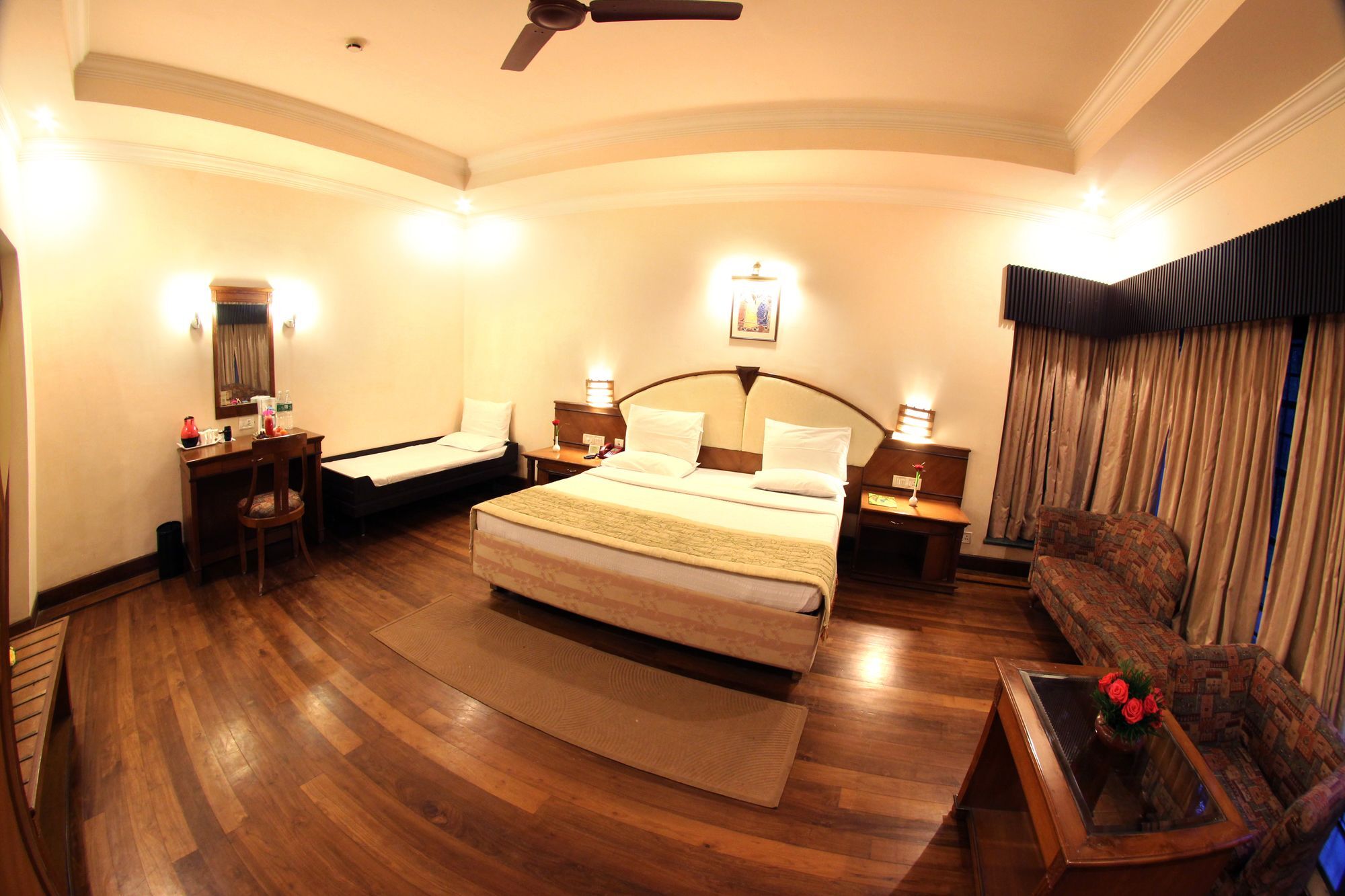 Hotel Ktdc Aranya Nivas Thekkady Kumily Exteriér fotografie